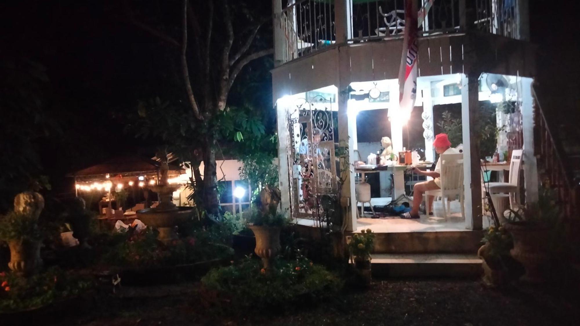 Balmy Hideout Cafe & Homestay Ban Huai Kaeo Экстерьер фото