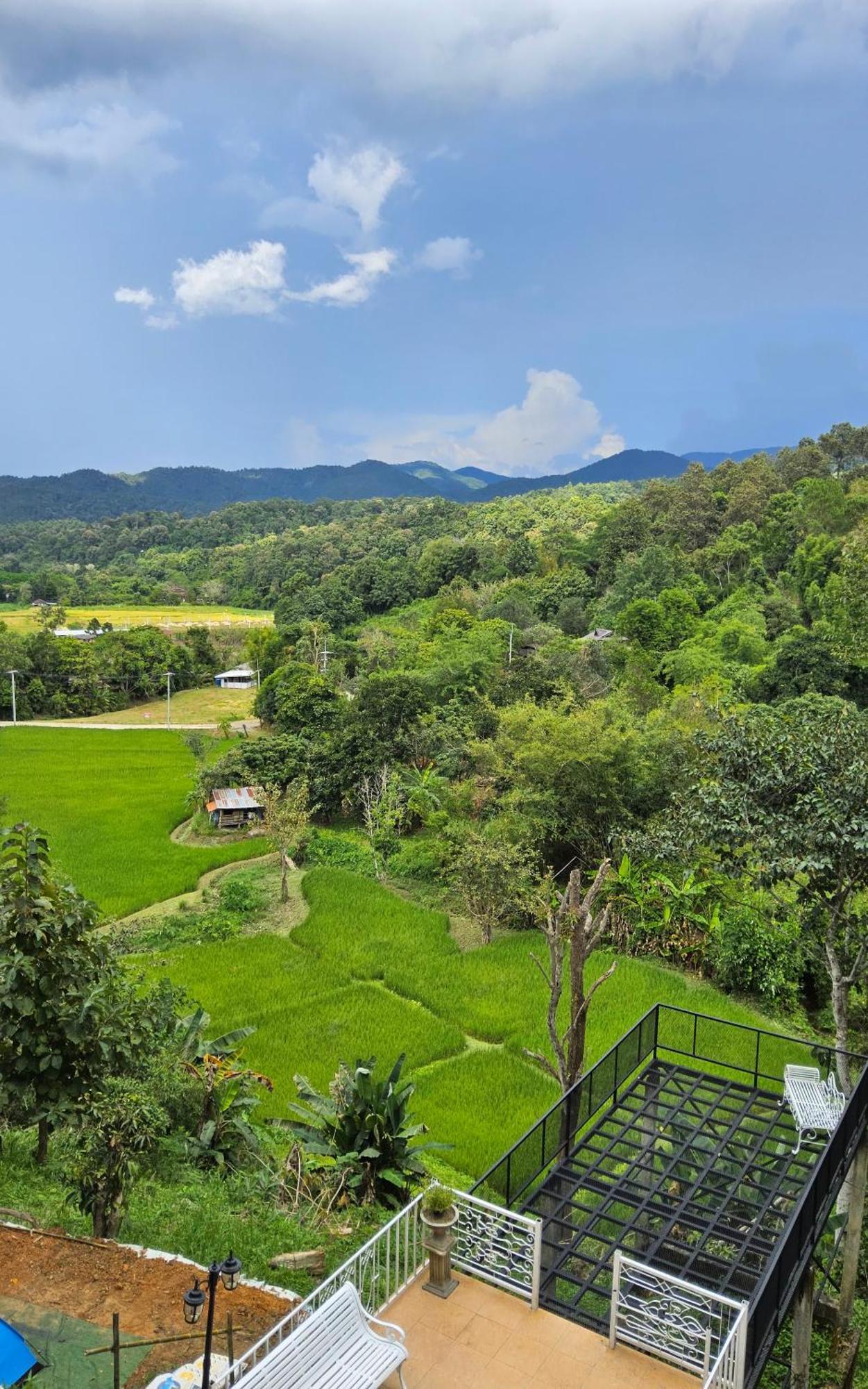 Balmy Hideout Cafe & Homestay Ban Huai Kaeo Экстерьер фото