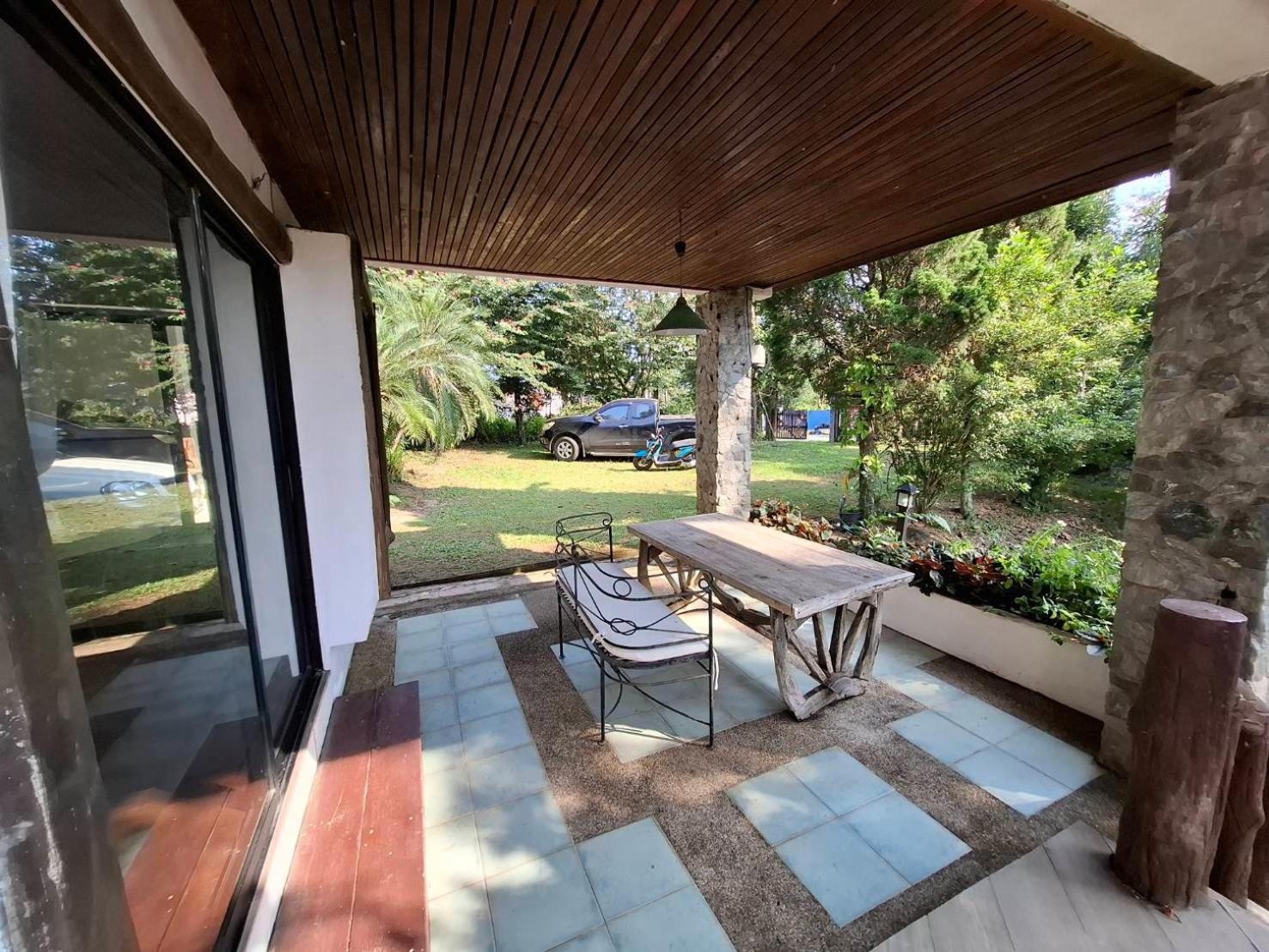 Balmy Hideout Cafe & Homestay Ban Huai Kaeo Экстерьер фото