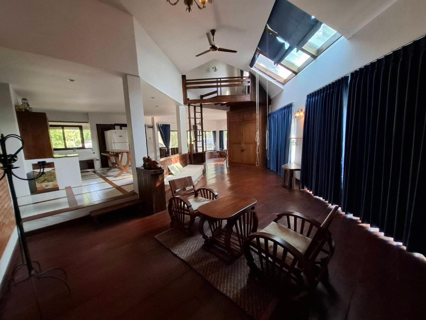 Balmy Hideout Cafe & Homestay Ban Huai Kaeo Экстерьер фото